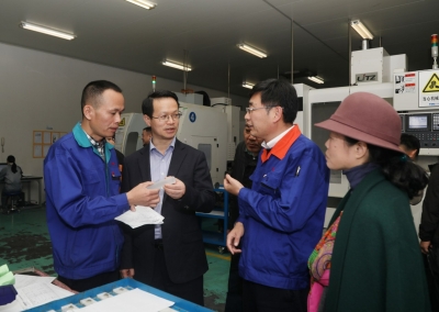 2018年11月28日，浙江省總工會(huì)副主席徐前一行天通考察構(gòu)建勞動(dòng)關(guān)系和諧企業(yè)復(fù)評(píng)工作